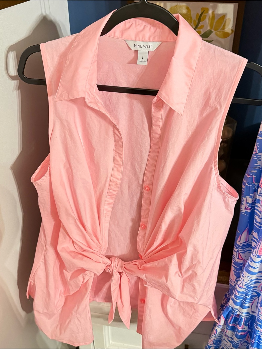 Nine West Light Pink Sleeveless Button-Down Tie-Front Shirt